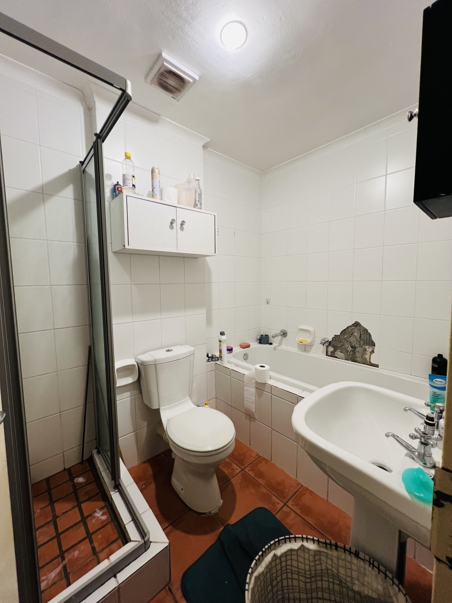 To Let 2 Bedroom Property for Rent in Sea Breeze Western Cape